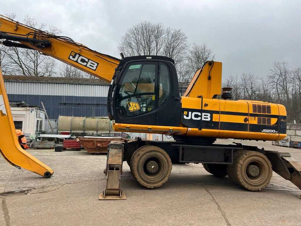 JCB JS 200 W Umschlagbagger - Pelle sur pneus: photos 4 JCB JS 200 W Umschlagbagger - Pelle sur pneus: photos 4