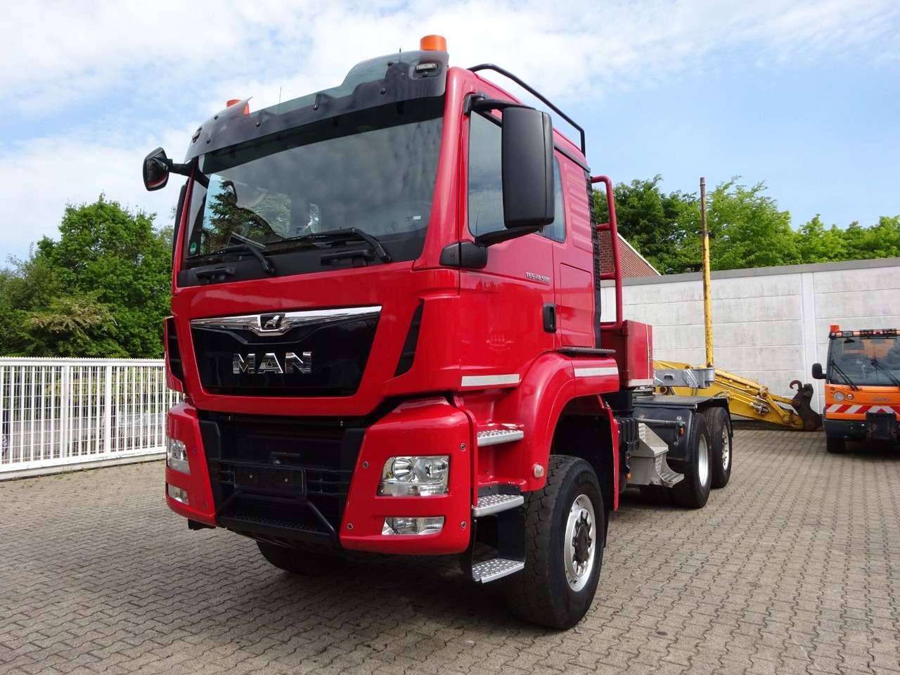 MAN 28.500 TGS mit Lift+Lenkachse Allrad - Tracteur routier: photos 1 MAN 28.500 TGS mit Lift+Lenkachse Allrad - Tracteur routier: photos 1