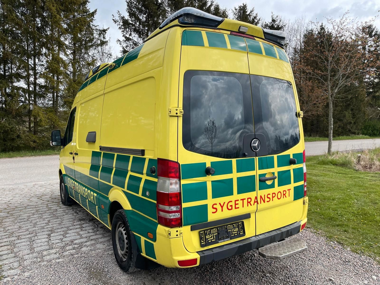 Mercedes-Benz Sprinter 316 CDI Ambulance Electric STRYKER Bed Mercedes-Benz Sprinter 316 CDI Electric-STRYKER *19920€ netto - Ambulance: photos 3 Mercedes-Benz Sprinter 316 CDI Ambulance Electric STRYKER Bed Mercedes-Benz Sprinter 316 CDI Electric-STRYKER *19920€ netto - Ambulance: photos 3