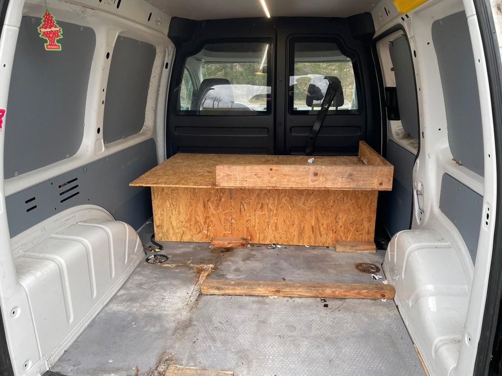 Fourgonnette Volkswagen Caddy Kasten BlueMotion: photos 24