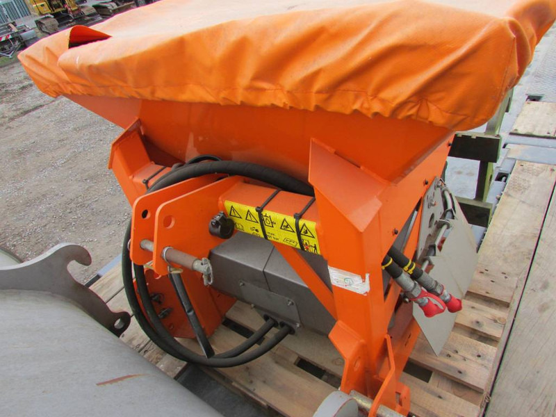 AMAZONEN Werke E+S H 300 - Epandeur de sable pour Engins de chantier: photos 3 AMAZONEN Werke E+S H 300 - Epandeur de sable pour Engins de chantier: photos 3