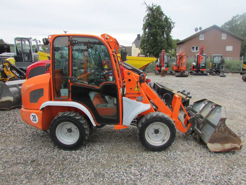 Kramer 5035 Radlader 21.000 EUR - Chargeuse sur pneus: photos 1 Kramer 5035 Radlader 21.000 EUR - Chargeuse sur pneus: photos 1
