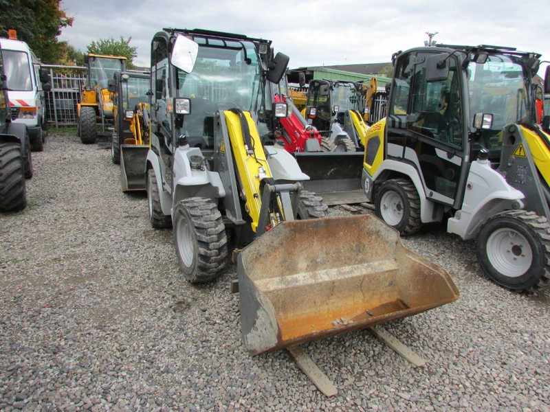 Kramer 5035 Radlader 25.500 EUR - Chargeuse sur pneus: photos 2 Kramer 5035 Radlader 25.500 EUR - Chargeuse sur pneus: photos 2