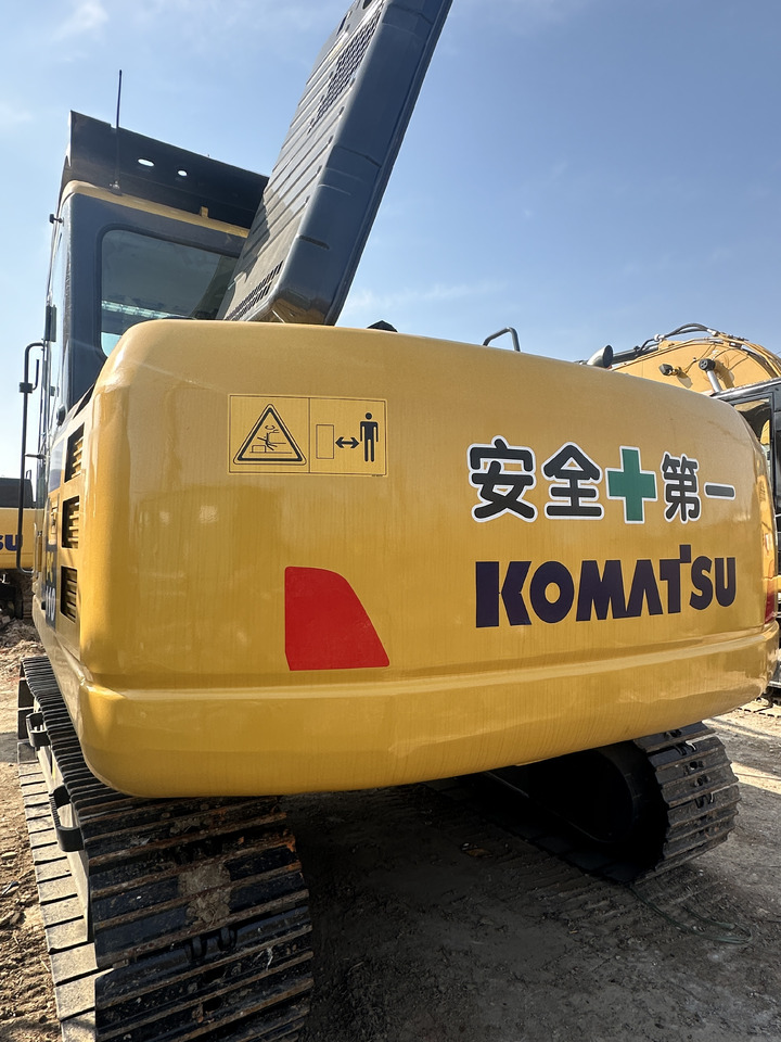 KOMATSU PC110-7 - Pelle sur chenille: photos 5 KOMATSU PC110-7 - Pelle sur chenille: photos 5