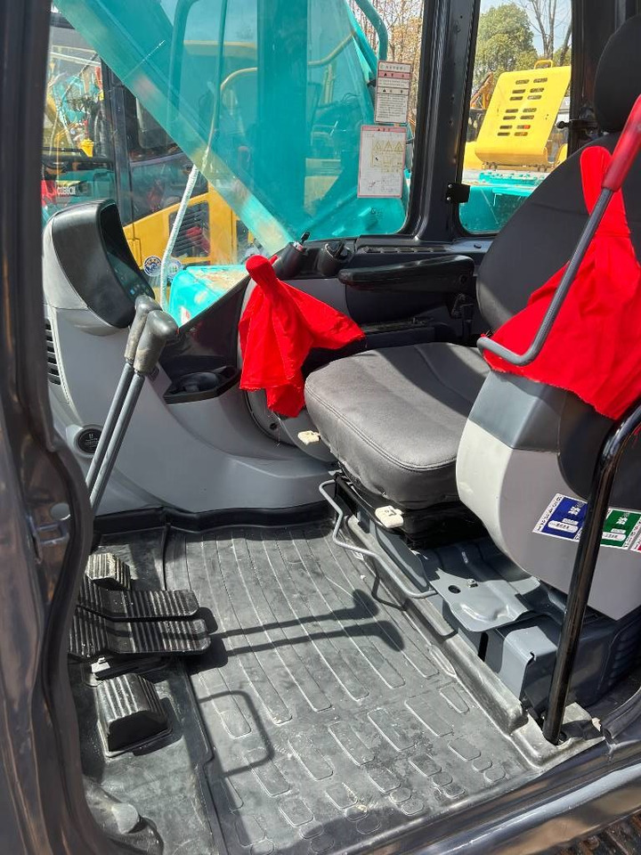 Kobelco SK 200D - Mini pelle: photos 3 Kobelco SK 200D - Mini pelle: photos 3