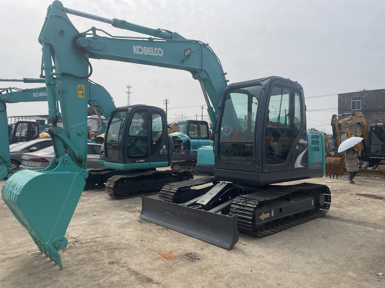 Kobelco SK 75 - Pelle sur chenille: photos 4 Kobelco SK 75 - Pelle sur chenille: photos 4