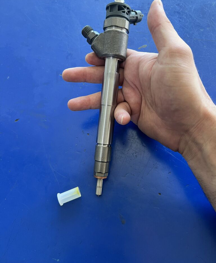 Bosch 2010-2023 0445110955 for Peugeot 2010-2023 car - Injecteur pour Voiture: photos 1 Bosch 2010-2023 0445110955 for Peugeot 2010-2023 car - Injecteur pour Voiture: photos 1
