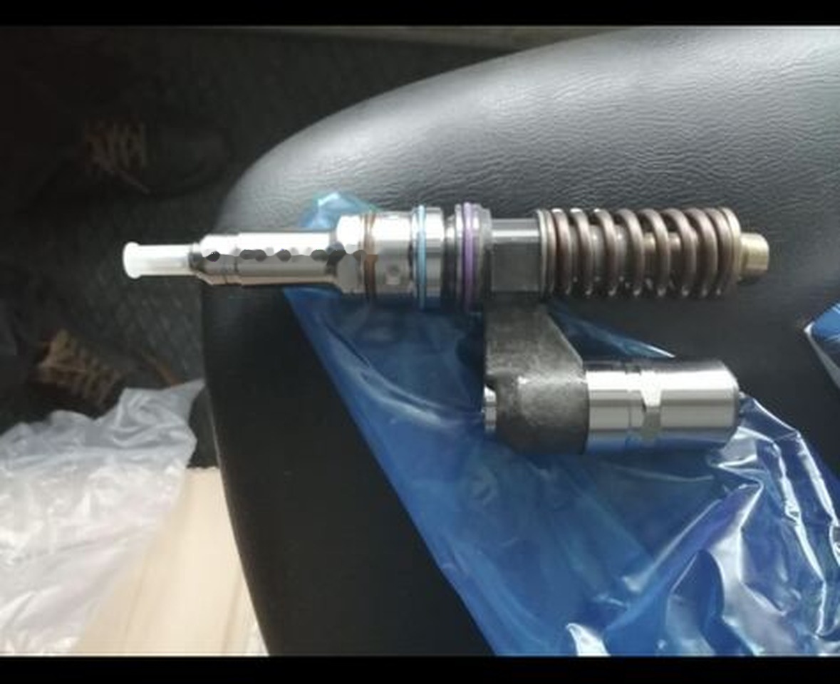 Bosch 2018 IVECO - Injecteur pour Camion: photos 2 Bosch 2018 IVECO - Injecteur pour Camion: photos 2