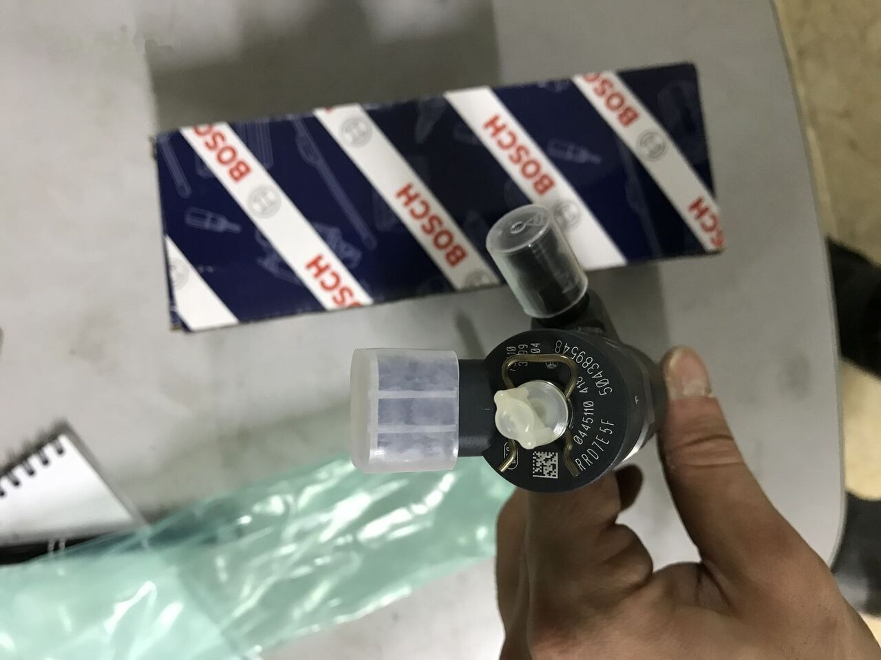 Bosch 2018 WLLA-13-H50 for Ford BOSCH automobile - Injecteur pour Voiture: photos 2 Bosch 2018 WLLA-13-H50 for Ford BOSCH automobile - Injecteur pour Voiture: photos 2