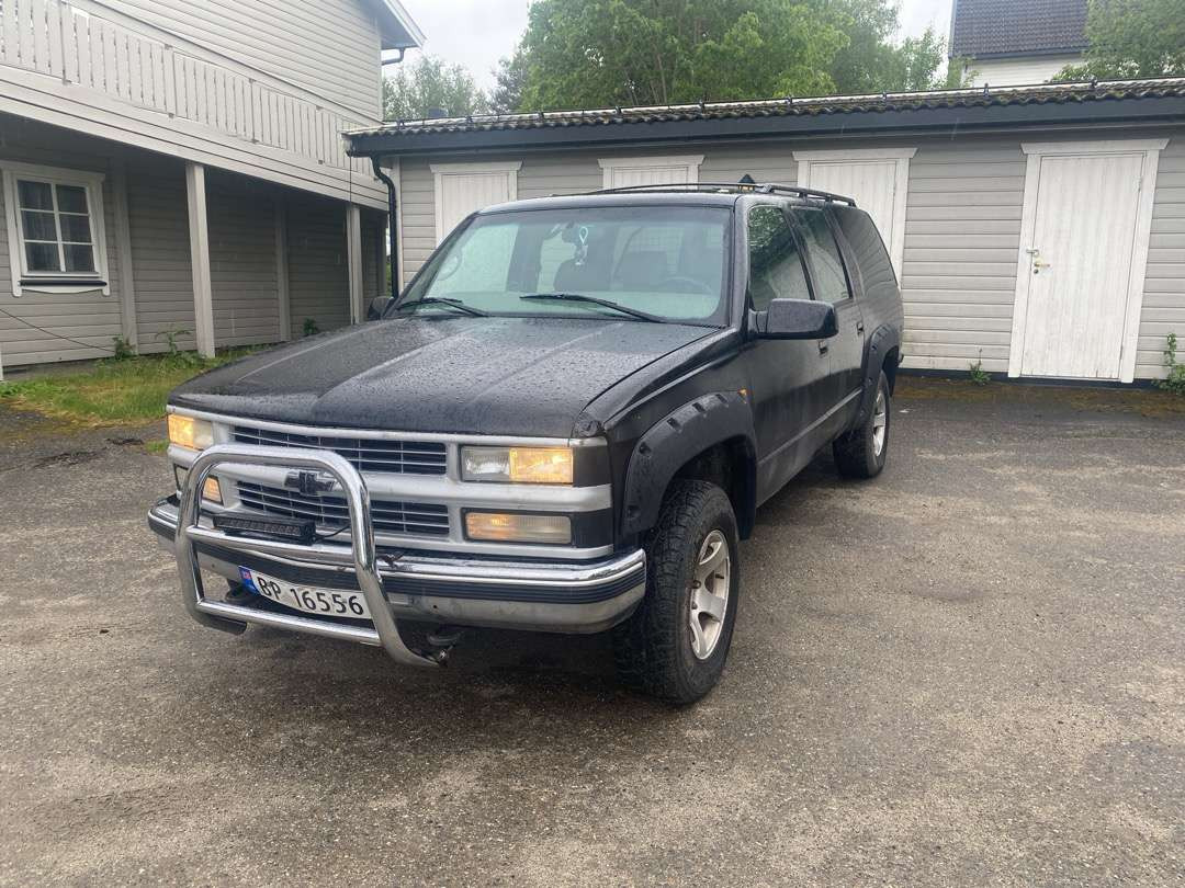 1997 Chevrolet Suburban 5,7l Vortec EU-GODKJENT - SUV: photos 1 1997 Chevrolet Suburban 5,7l Vortec EU-GODKJENT - SUV: photos 1