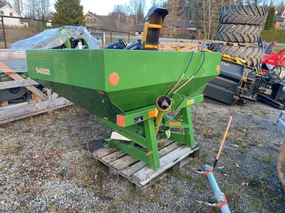 2004 Amazone ZA-X 1402 gjødselspreder - Distributeur d'engrais: photos 3 2004 Amazone ZA-X 1402 gjødselspreder - Distributeur d'engrais: photos 3