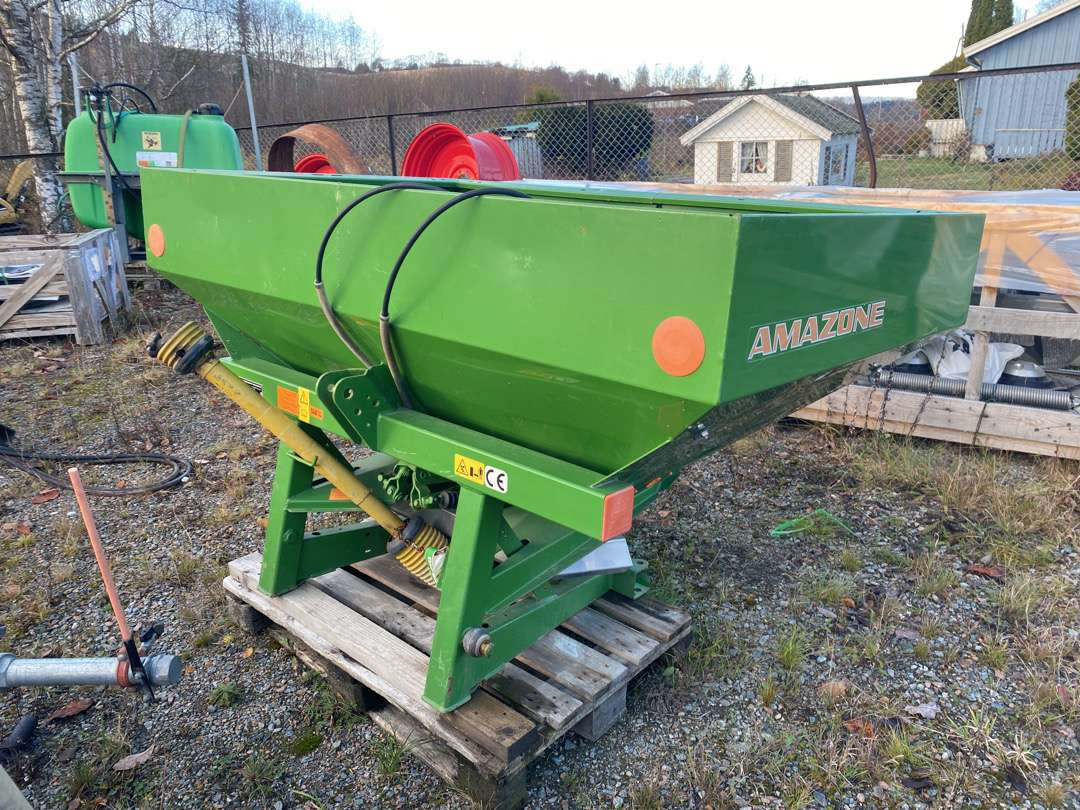 2004 Amazone ZA-X 1402 gjødselspreder - Distributeur d'engrais: photos 4 2004 Amazone ZA-X 1402 gjødselspreder - Distributeur d'engrais: photos 4