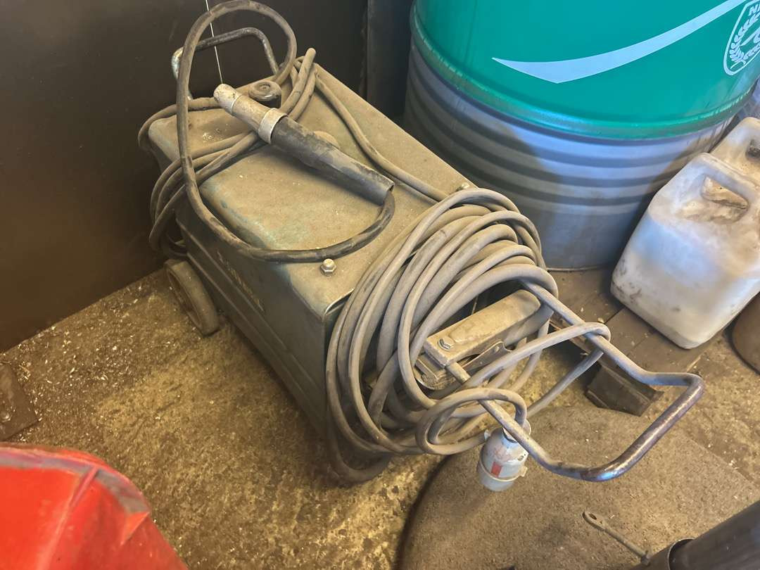 Sveiseapparat fra Unitor (Uten minstepris ) - Équipement de garage: photos 3 Sveiseapparat fra Unitor (Uten minstepris ) - Équipement de garage: photos 3