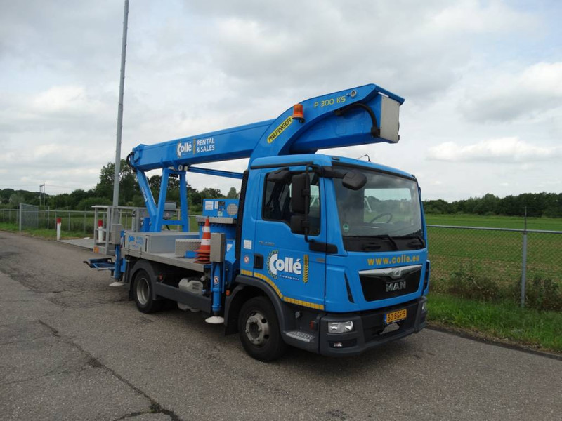 Palfinger P 300 KS - Camion avec nacelle: photos 5 Palfinger P 300 KS - Camion avec nacelle: photos 5