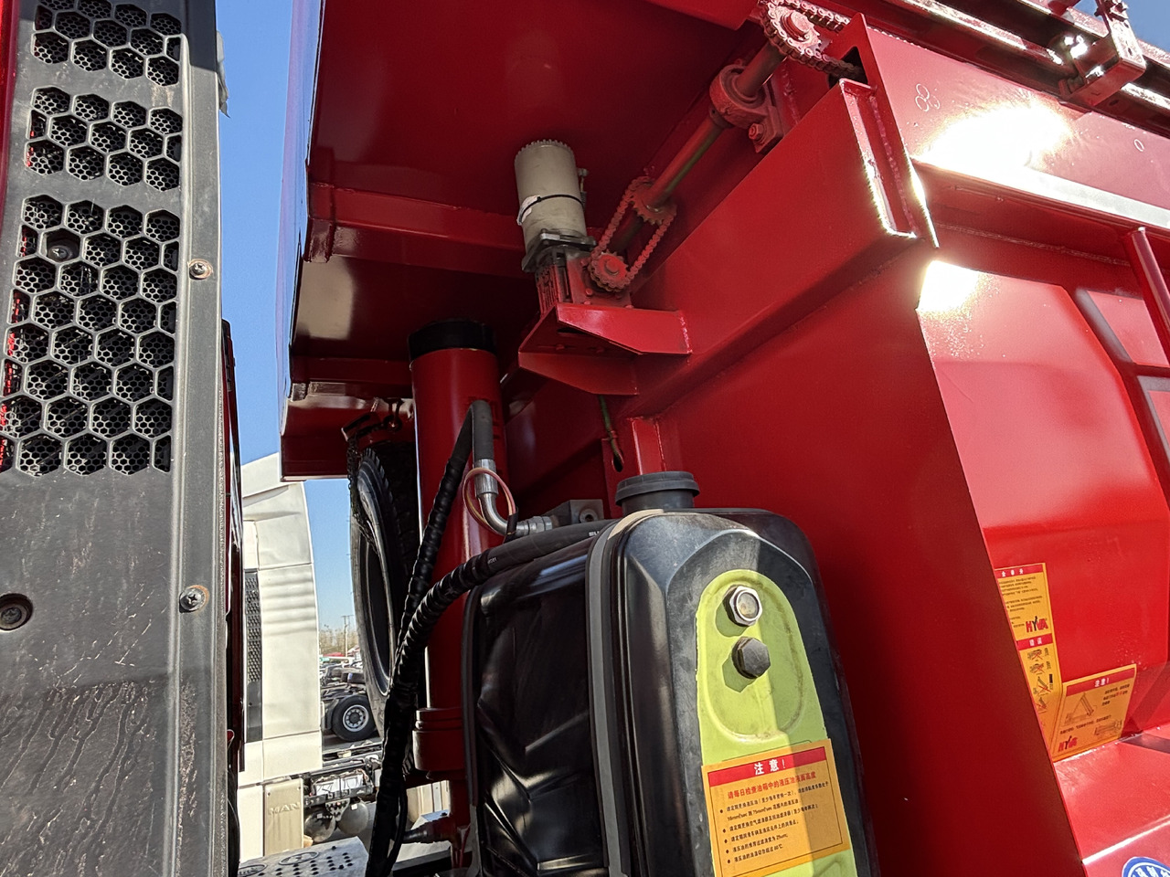 SITRAK G7 - Camion benne: photos 5 SITRAK G7 - Camion benne: photos 5