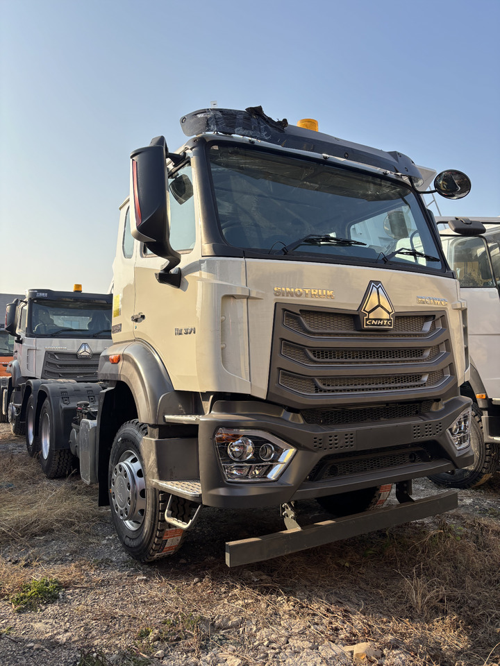 HOWO - Tracteur routier: photos 1 HOWO - Tracteur routier: photos 1