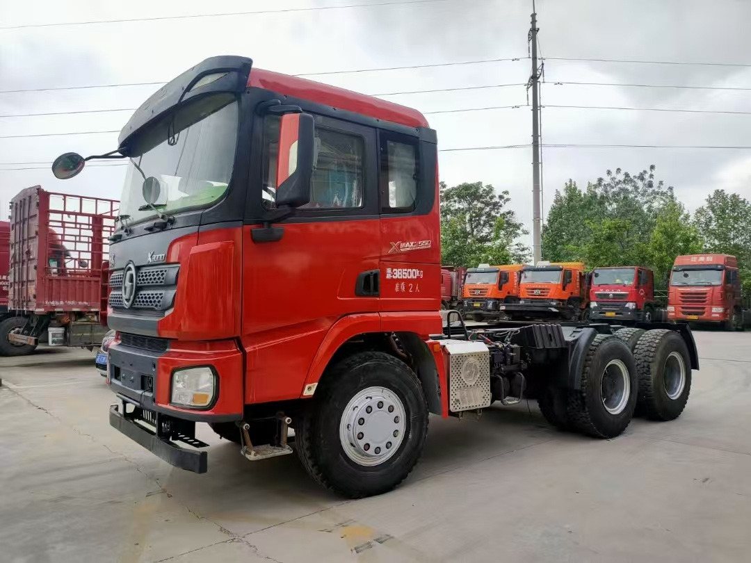 SHACMAN X3000 - Tracteur routier: photos 2 SHACMAN X3000 - Tracteur routier: photos 2