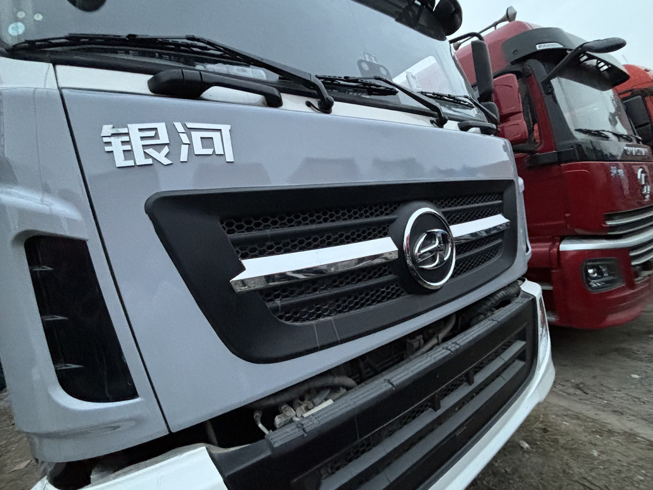 SHENHE LIANDA ESH4251SHEV2 - Tracteur routier: photos 3 SHENHE LIANDA ESH4251SHEV2 - Tracteur routier: photos 3