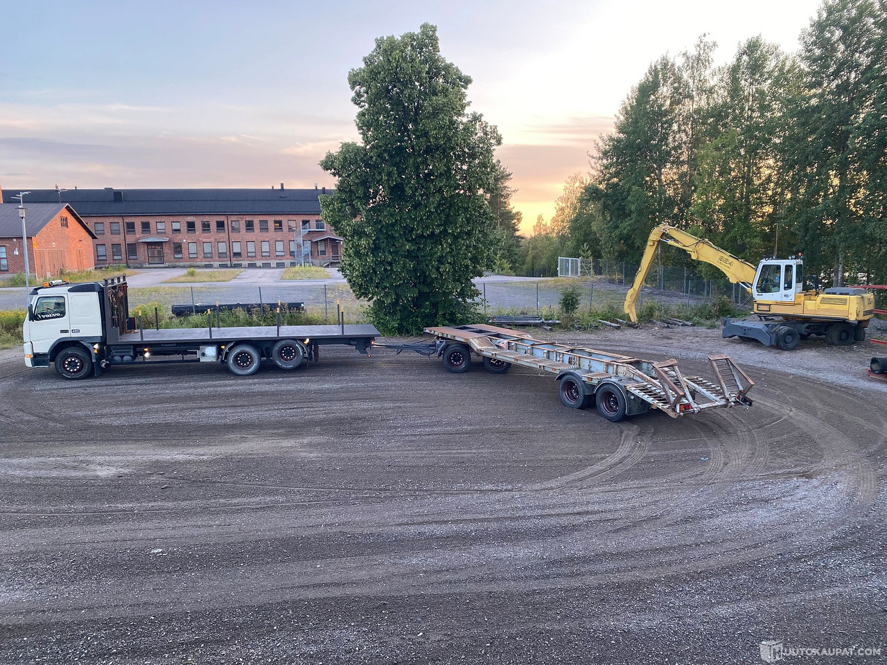Volvo FM12, 2001, Hyvinkää - Camion: photos 5 Volvo FM12, 2001, Hyvinkää - Camion: photos 5