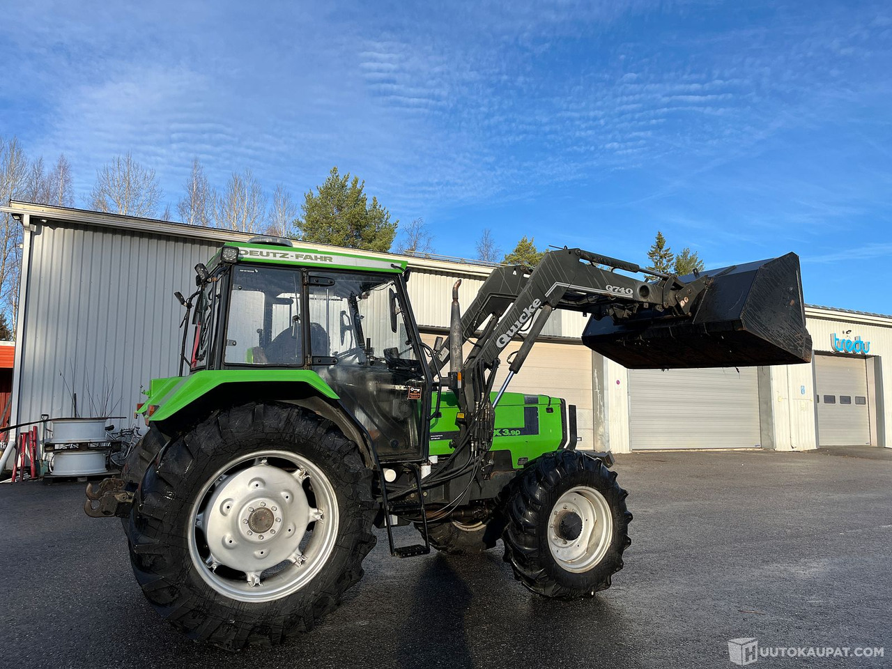 Deutz-Fahr DX 3.90 etukuormaajalla ja kauhalla, vm.1987, MTK25, Virrat - Tracteur agricole: photos 2 Deutz-Fahr DX 3.90 etukuormaajalla ja kauhalla, vm.1987, MTK25, Virrat - Tracteur agricole: photos 2