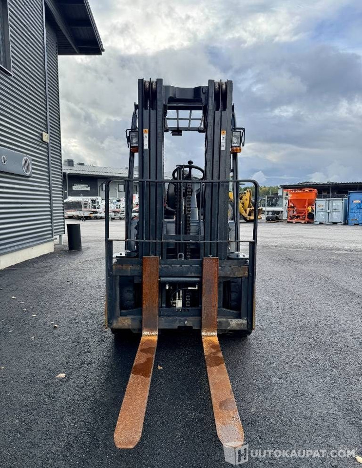 Doosan G 35 C-5, 2009, 3 870 h Kaasutrukki, Lieto - Chariot élévateur à gaz: photos 3 Doosan G 35 C-5, 2009, 3 870 h Kaasutrukki, Lieto - Chariot élévateur à gaz: photos 3