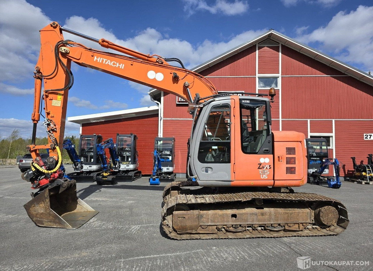 Hitachi ZX135US, 2005, Diesel, 18 000 h, Seinäjoki - Engins de chantier: photos 1 Hitachi ZX135US, 2005, Diesel, 18 000 h, Seinäjoki - Engins de chantier: photos 1
