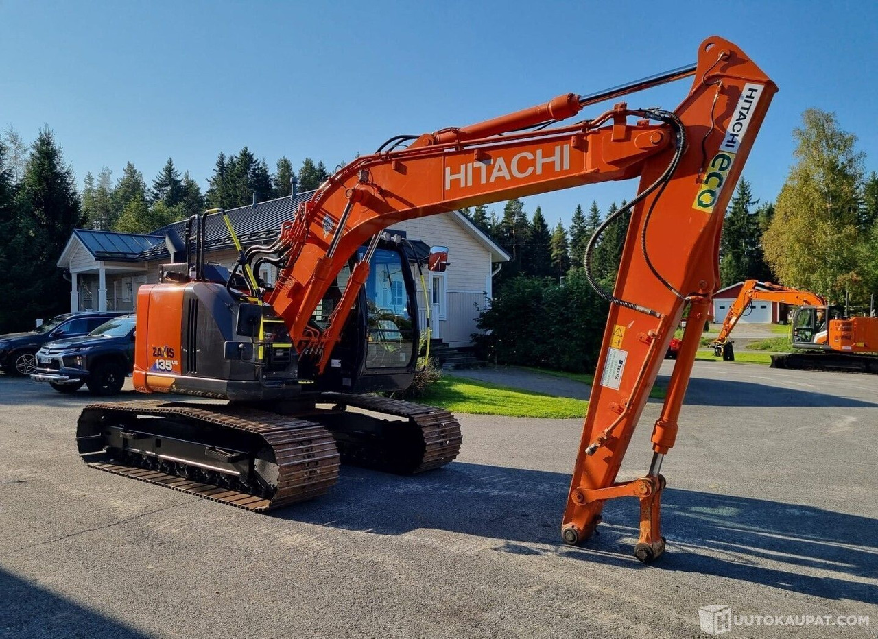 Hitachi ZX135US-6, 2020, Diesel, 3 600 h, Seinäjoki - Engins de chantier: photos 3 Hitachi ZX135US-6, 2020, Diesel, 3 600 h, Seinäjoki - Engins de chantier: photos 3