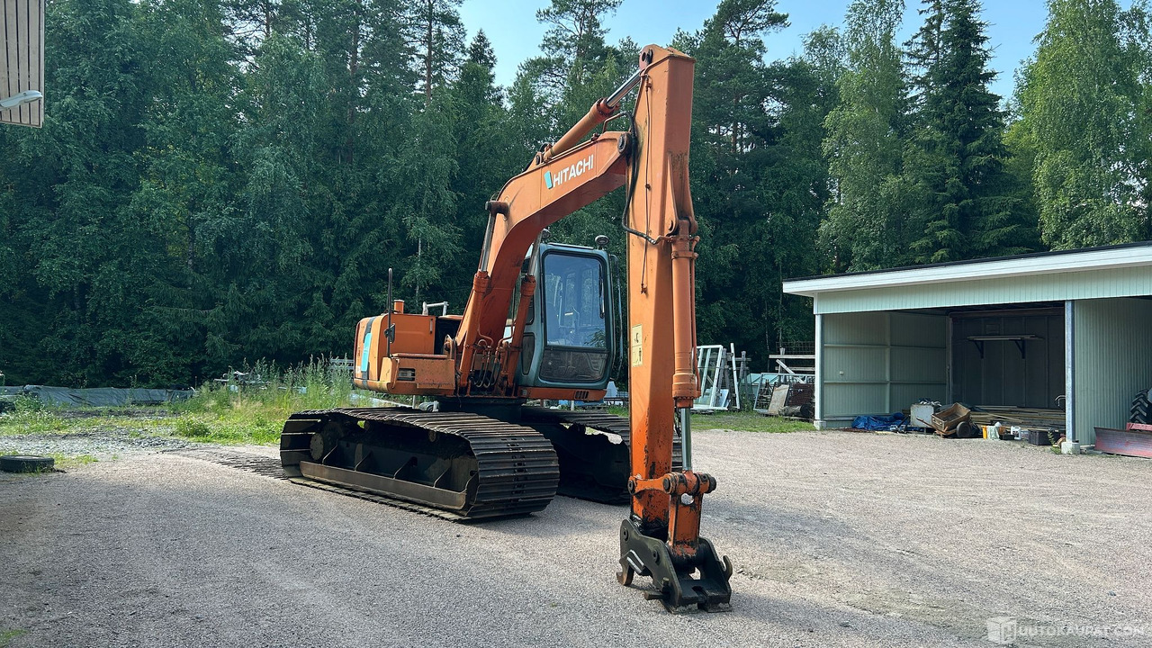 Tela-alustainen kaivinkone Hitachi EX100M-3, vm. 1994, Lieto - Engins de chantier: photos 3 Tela-alustainen kaivinkone Hitachi EX100M-3, vm. 1994, Lieto - Engins de chantier: photos 3