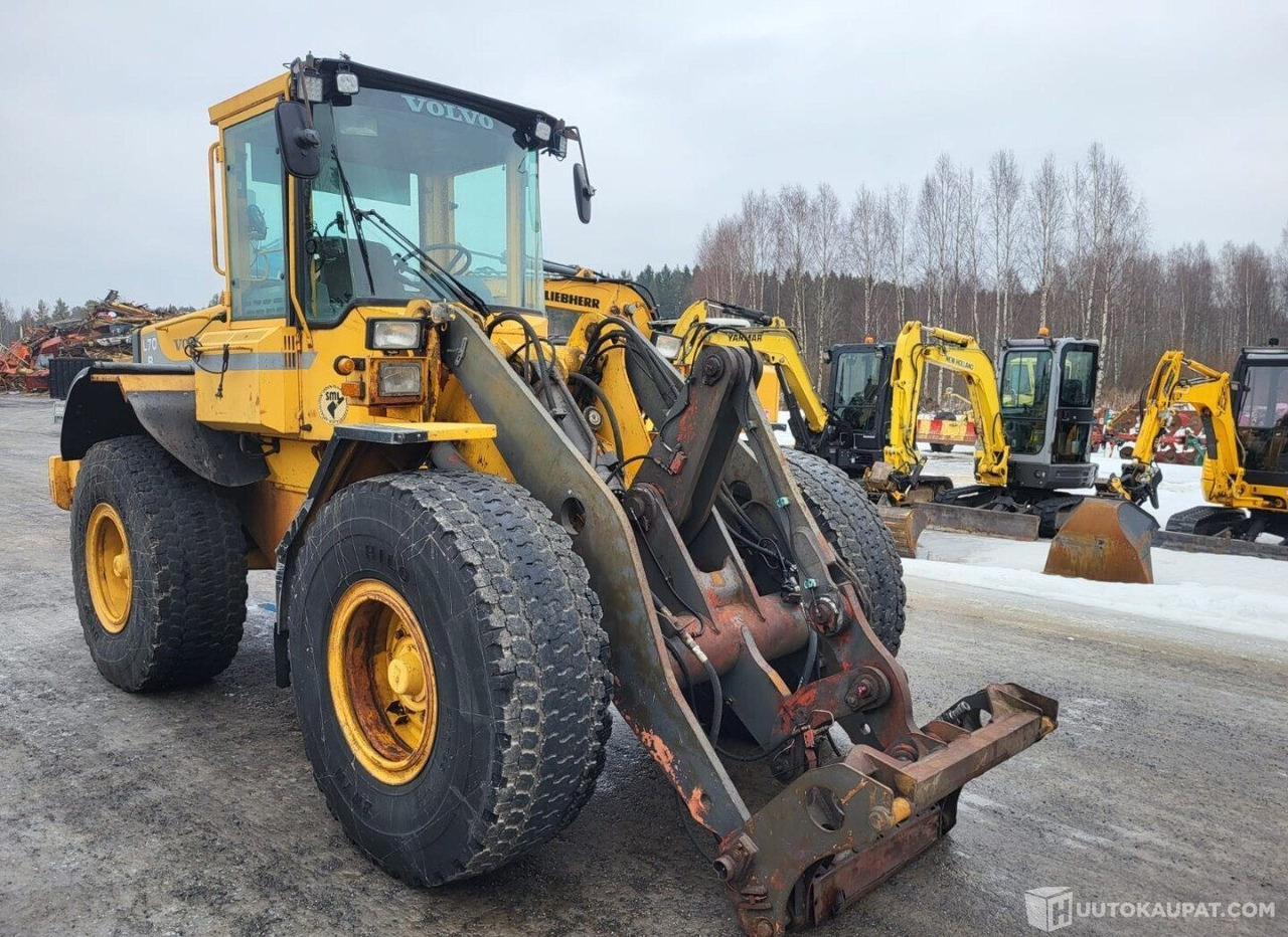 Volvo L70B, 1994, 5.5 l, Diesel, 45 327 h Pyöräkuormaaja, Virrat - Engins de chantier: photos 3 Volvo L70B, 1994, 5.5 l, Diesel, 45 327 h Pyöräkuormaaja, Virrat - Engins de chantier: photos 3