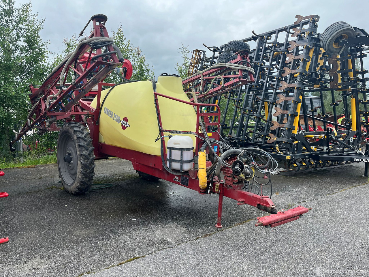 Hardi Ranger 2500, kasvinsuojeluruisku, 21m puomisto, 2012, Salo - Pulvérisateur traîné: photos 1 Hardi Ranger 2500, kasvinsuojeluruisku, 21m puomisto, 2012, Salo - Pulvérisateur traîné: photos 1