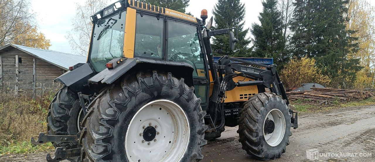 Valtra 8450, 2000, Diesel Traktori MTK25, Leppävirta - Tracteur agricole: photos 2 Valtra 8450, 2000, Diesel Traktori MTK25, Leppävirta - Tracteur agricole: photos 2