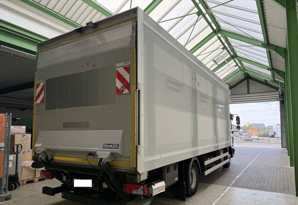 MAN TGL 12.250 6.3m AUTOMAT KLIMA z Niemiec ESP EURO 6 / 4.3 rozstaw / Chlodnia FRIGOBLOCK / TOP STAN / okazja nauka jazdy MOŻLIWOŚĆ DOSTOSOWANIA 12t - Camion frigorifique: photos 3 MAN TGL 12.250 6.3m AUTOMAT KLIMA z Niemiec ESP EURO 6 / 4.3 rozstaw / Chlodnia FRIGOBLOCK / TOP STAN / okazja nauka jazdy MOŻLIWOŚĆ DOSTOSOWANIA 12t - Camion frigorifique: photos 3