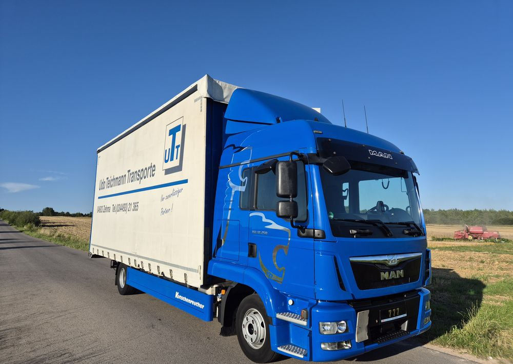 MAN TGL 12.250 cena za ZESTAW TANDEM UNIKAT przebieg z Niemiec MANUAL HAK / EURO 6 / przyczepa zestaw jumbo / opony 80% - Camion à rideaux coulissants: photos 3 MAN TGL 12.250 cena za ZESTAW TANDEM UNIKAT przebieg z Niemiec MANUAL HAK / EURO 6 / przyczepa zestaw jumbo / opony 80% - Camion à rideaux coulissants: photos 3