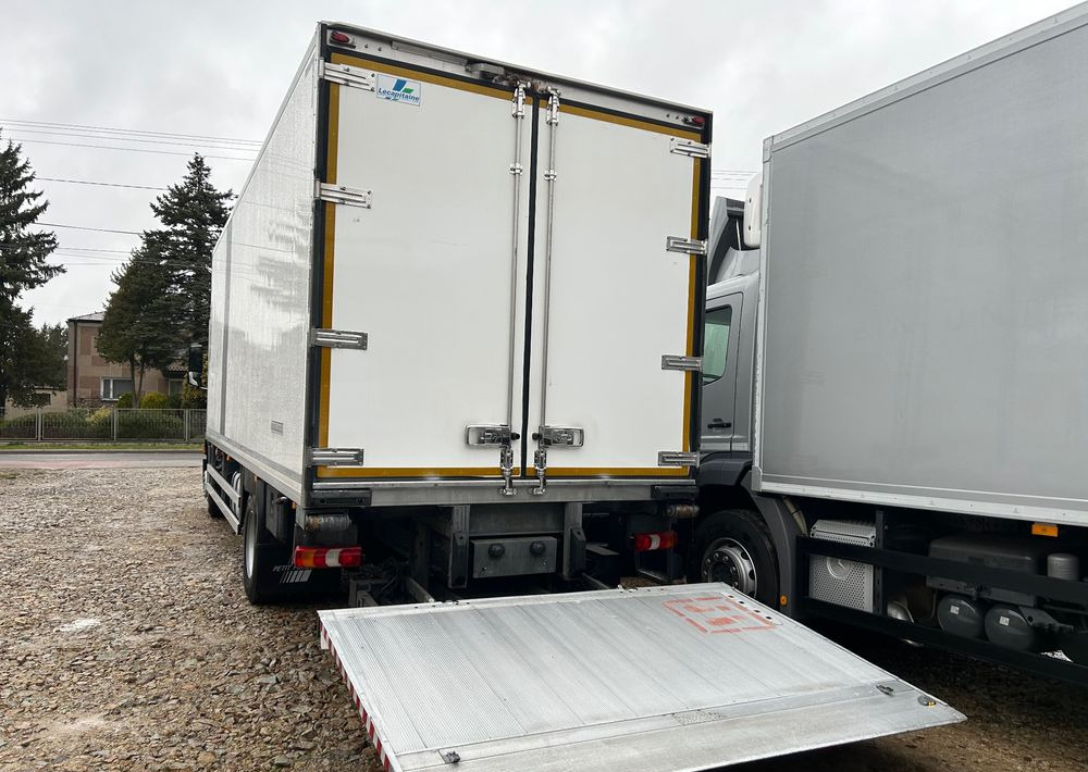 Mercedes-Benz Antos 1824 CARRIER SUPRA 1150 DRZWI + winda i drzwi boczne / 7.7m / z Holandii / KLIMA LEKKI / Axor man Tgm T1000-R THERMO King - Camion frigorifique: photos 5 Mercedes-Benz Antos 1824 CARRIER SUPRA 1150 DRZWI + winda i drzwi boczne / 7.7m / z Holandii / KLIMA LEKKI / Axor man Tgm T1000-R THERMO King - Camion frigorifique: photos 5