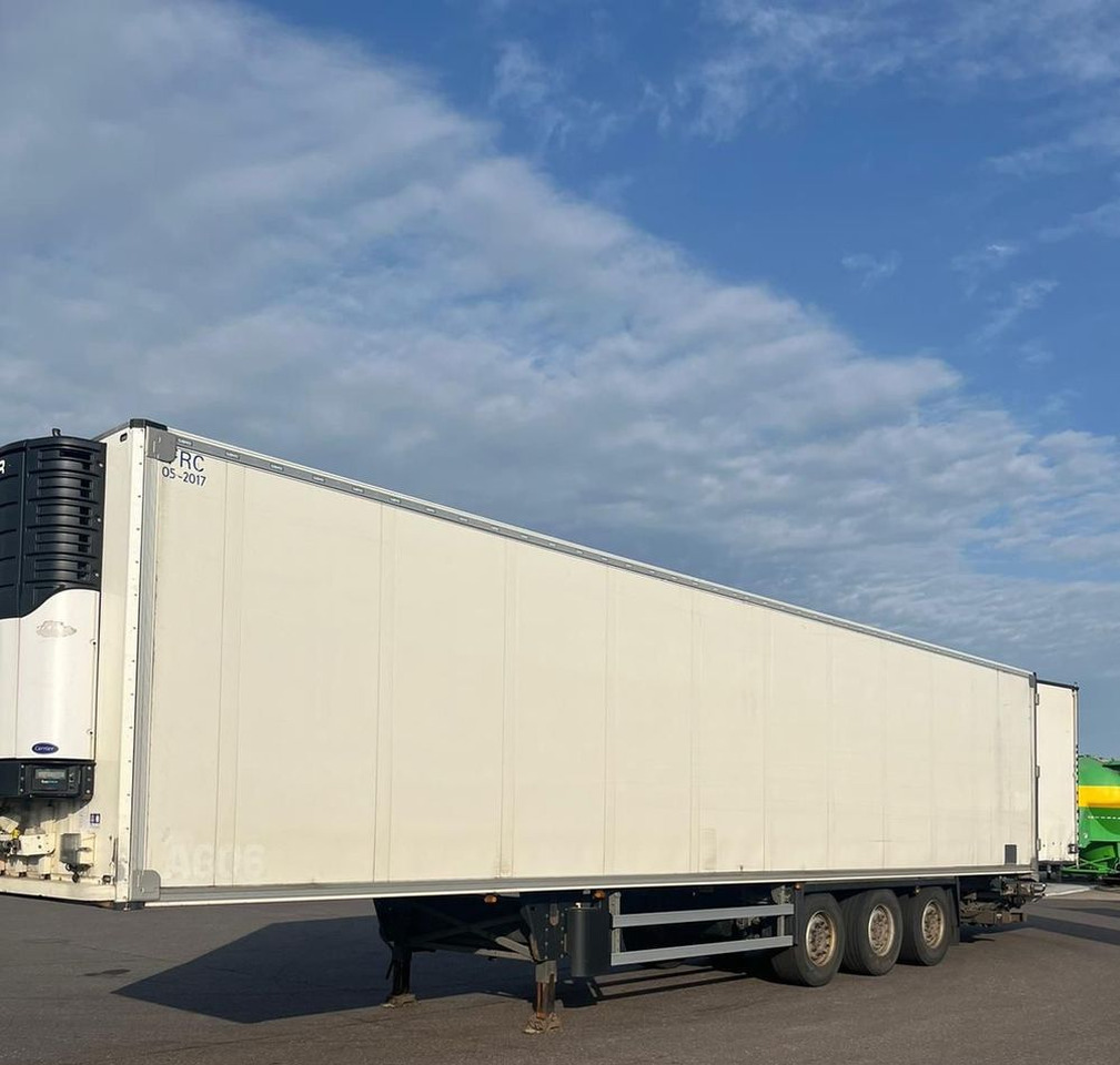 Schmitz Cargobull CARRIER MAXIMA 1300 / WINDA / DOPPEL STOCK / ŚCIANA GRODZIOWA / BELKI / PODNOSZONA OŚ / z Niemiec / TOP STAN 2011/ CARRIER CHŁODNIA CHLODNIA LODÓWKA PODWÓJNY ZAŁADUNEK PIĘTROWA - Semi-remorque frigorifique: photos 2 Schmitz Cargobull CARRIER MAXIMA 1300 / WINDA / DOPPEL STOCK / ŚCIANA GRODZIOWA / BELKI / PODNOSZONA OŚ / z Niemiec / TOP STAN 2011/ CARRIER CHŁODNIA CHLODNIA LODÓWKA PODWÓJNY ZAŁADUNEK PIĘTROWA - Semi-remorque frigorifique: photos 2