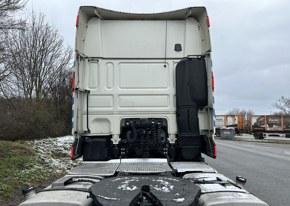 DAF XF 480 OKAZJA 2018 SSC TOP STANDARD / DUŻE KOTŁY / z Polski / jeden właściciel super zadbane SERWISOWANE - Tracteur routier: photos 5 DAF XF 480 OKAZJA 2018 SSC TOP STANDARD / DUŻE KOTŁY / z Polski / jeden właściciel super zadbane SERWISOWANE - Tracteur routier: photos 5