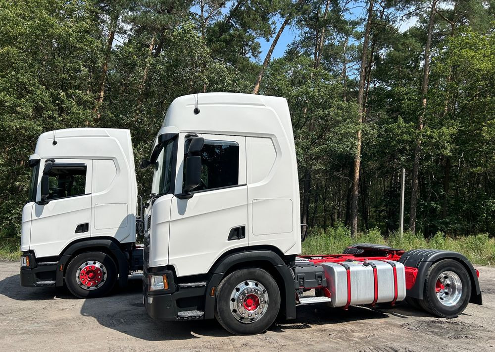 Scania R450 NAUKA JAZDY RETARDER STANDARD 7300kg / DOBRA POD WYWROTKĘ / KLIMA POSTOJOWA z Niemiec HYDRAULIKA - Tracteur routier: photos 3 Scania R450 NAUKA JAZDY RETARDER STANDARD 7300kg / DOBRA POD WYWROTKĘ / KLIMA POSTOJOWA z Niemiec HYDRAULIKA - Tracteur routier: photos 3
