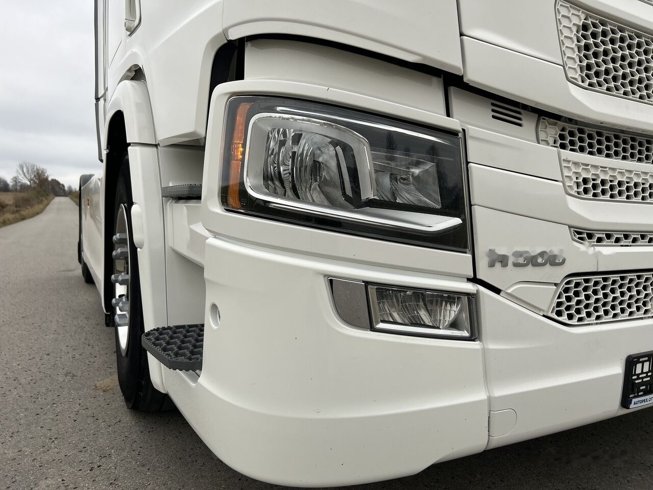 Scania R500 FULLAIR RETARDER STAND KLIMA FULL AIR STANDARD TOP - Tracteur routier: photos 4 Scania R500 FULLAIR RETARDER STAND KLIMA FULL AIR STANDARD TOP - Tracteur routier: photos 4