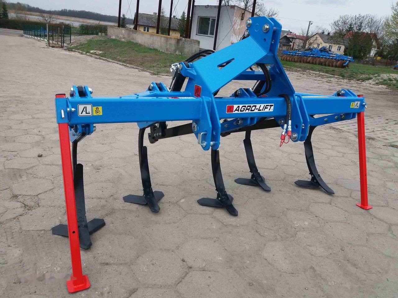 Agro-Lift KBP Jumper bezorkowo-podorywkowy 2,5m - Bineuse: photos 1 Agro-Lift KBP Jumper bezorkowo-podorywkowy 2,5m - Bineuse: photos 1