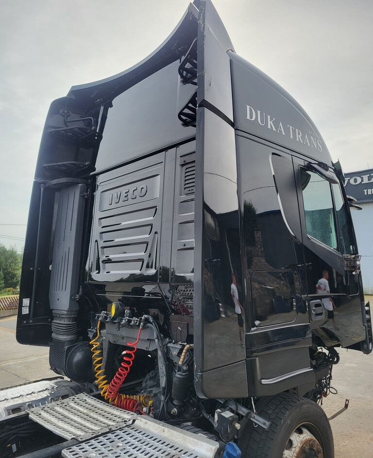 IVECO Stralis Hi-Way EEV 2017r.   IVECO Iveco Stralis Hi-Way EEV 2017r. truck - Aérodynamique/ Spoilers pour Camion: photos 2 IVECO Stralis Hi-Way EEV 2017r.   IVECO Iveco Stralis Hi-Way EEV 2017r. truck - Aérodynamique/ Spoilers pour Camion: photos 2
