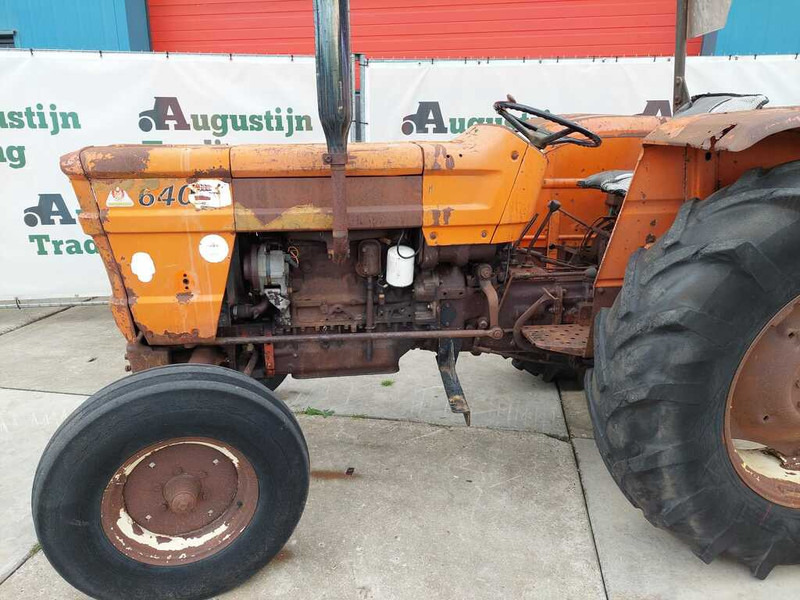 Fiat 640/8 - Tracteur agricole: photos 4 Fiat 640/8 - Tracteur agricole: photos 4