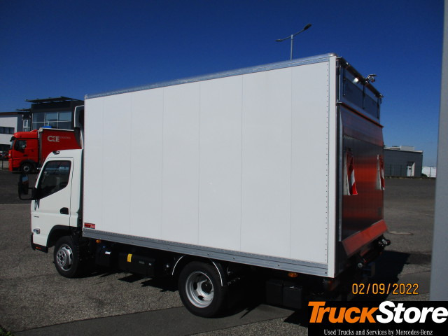 FUSO Canter 3C15 - Camion fourgon: photos 5 FUSO Canter 3C15 - Camion fourgon: photos 5