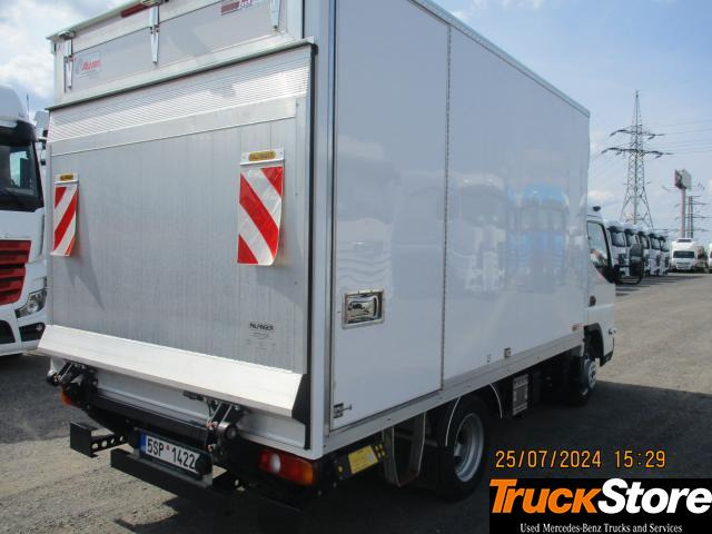 FUSO Canter 3C15 - Fourgon grand volume: photos 3 FUSO Canter 3C15 - Fourgon grand volume: photos 3