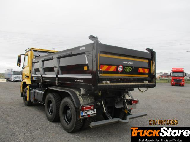 Mercedes-Benz Arocs 3351 K - Camion benne: photos 4 Mercedes-Benz Arocs 3351 K - Camion benne: photos 4