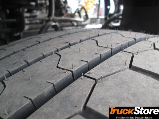 Mercedes-Benz Actros 1845 LS - Tracteur routier: photos 5 Mercedes-Benz Actros 1845 LS - Tracteur routier: photos 5