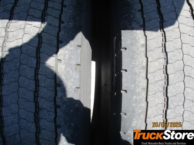 Mercedes-Benz Actros 1845 LS nRL - Tracteur routier: photos 5 Mercedes-Benz Actros 1845 LS nRL - Tracteur routier: photos 5
