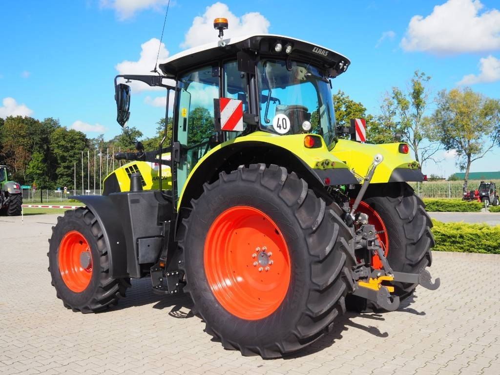 Claas Arion 610 CIS - Tracteur agricole: photos 2 Claas Arion 610 CIS - Tracteur agricole: photos 2