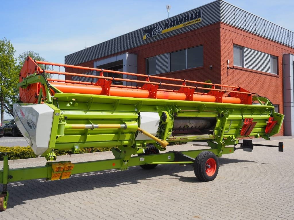 Crédit-bail de Claas Tucano 570 GPS + V770  Claas Tucano 570 GPS + V770: photos 11