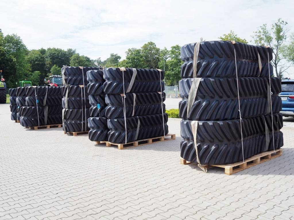 John Deere 8RX / Rubber belt / track / rear / 24" / 610mm - Chenille pour Machine agricole: photos 2 John Deere 8RX / Rubber belt / track / rear / 24" / 610mm - Chenille pour Machine agricole: photos 2