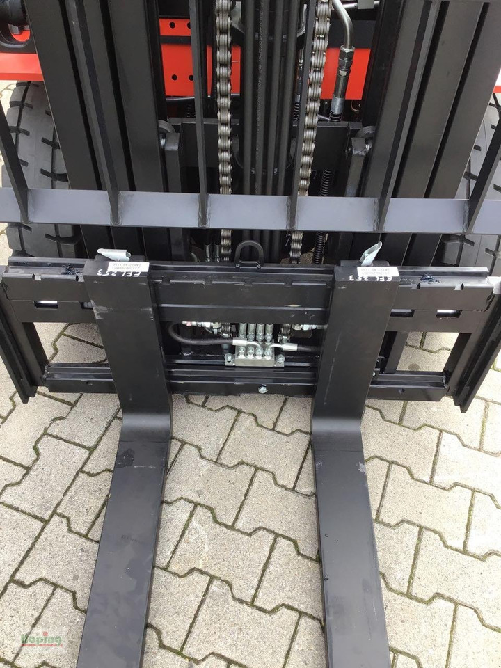 Crédit-bail de  EP Equipment EFL253 EP Equipment EFL253: photos 8 Crédit-bail de  EP Equipment EFL253 EP Equipment EFL253: photos 8